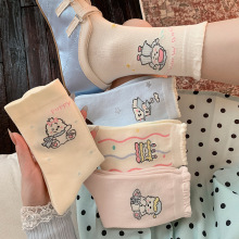 中筒袜女秋冬季花边可爱小狗卡通图案长筒袜日系学院风透气棉袜子