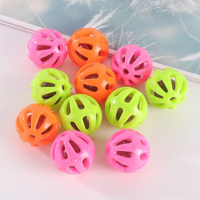 Campana bola redonda de plástico color campana sonajero accesorios muñeca creak generador plana Bell Accesorios Al Por Mayor