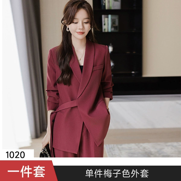 GDX1020 (belt style) plum suit