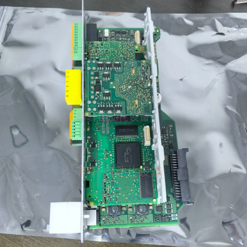 伺服轴卡CDB01.1C-SE-ENS-EN2-EN2-NNN-S2-S-NN-FW/R911329999