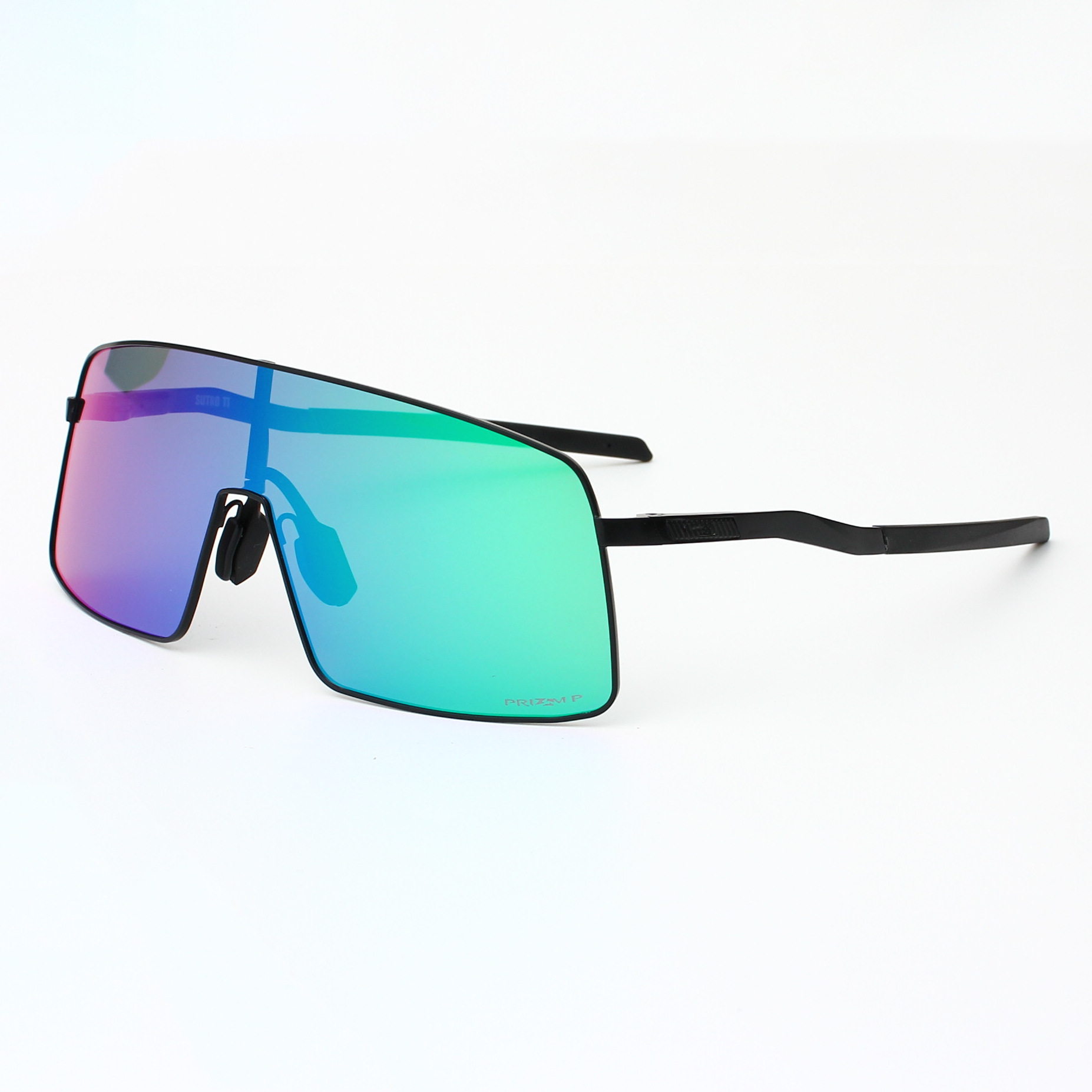 C2 black and green