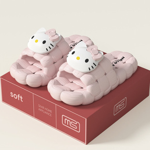 HelloKitty��������Ь�ļ��¿�©ˮŮ��ԡ�ҿɐۿ�ͨ�U�՛���Ь