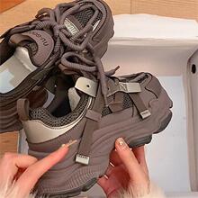 2025透气休闲鞋老爹炸街小鞋女新款运动超火网面显脚春季鞋子网红