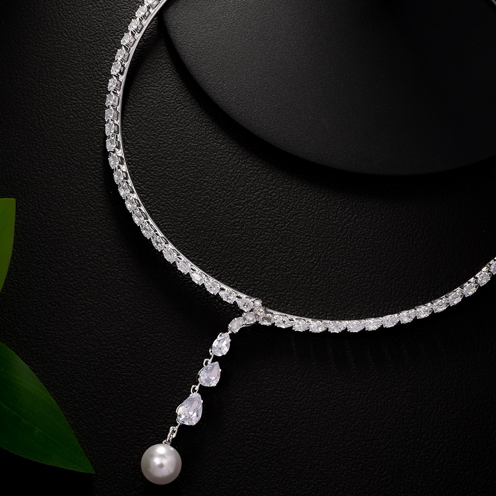 AliExpress venta caliente de perlas clavícula de collar de diamante francés retrógrado collar ajustable