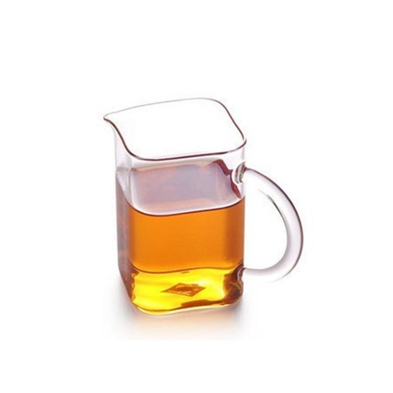 Comercio al por mayor de vidrio transparente gran té mar Kung Fu dispensador de té cuadrado justo taza de vidrio de borosilicato taza uniforme