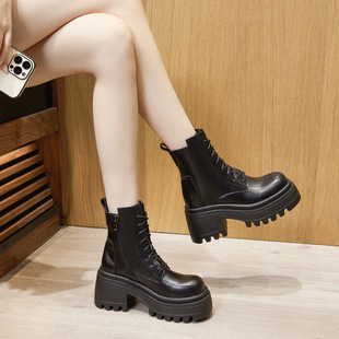 2025 New Thick-Soled Martin Boots Women's British Lace-Up Round Toe Thick Heel Increased Slimming Internet Celebrity Short-Tube Motorcycle Boots