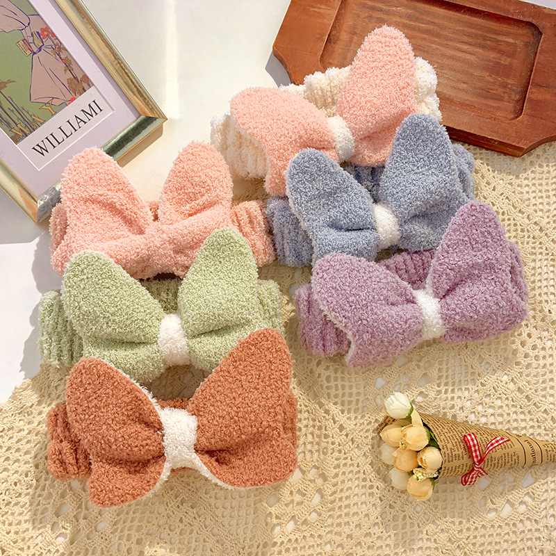Cute solid color face mask for face washing