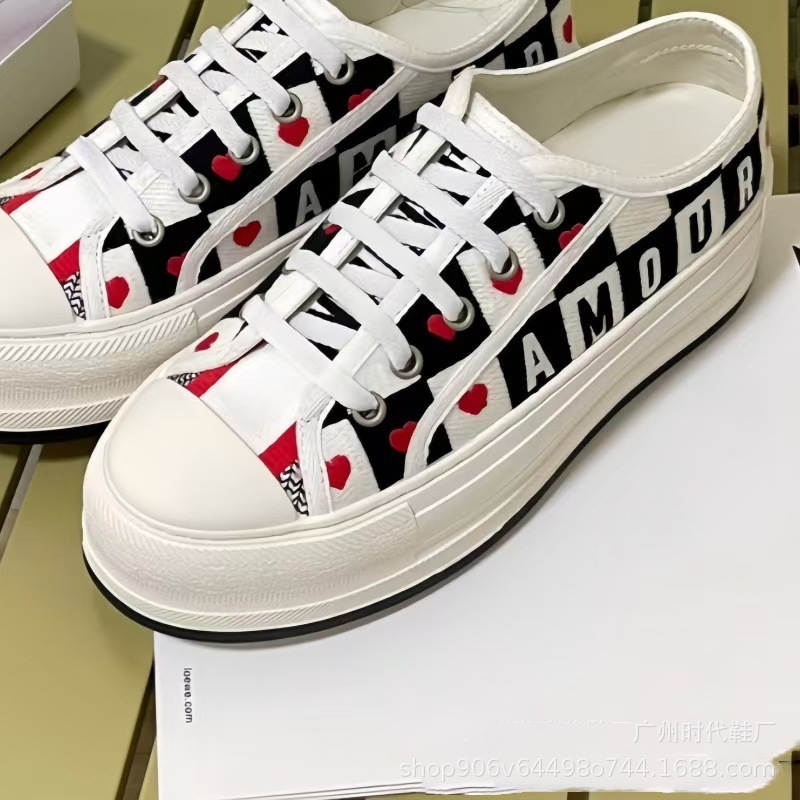 D casa zapatos de lona bordados mujer 2024 nueva celebridad de Internet con cordones zapatos blancos con suela gruesa para aumentar las zapatillas deportivas casuales