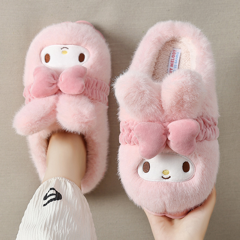 HelloKitty zapatillas de algodón de invierno para mujeres Sanliou niños hogar padres e hijos calentamiento de peluche zapatillas de algodón para mujeres al por mayor