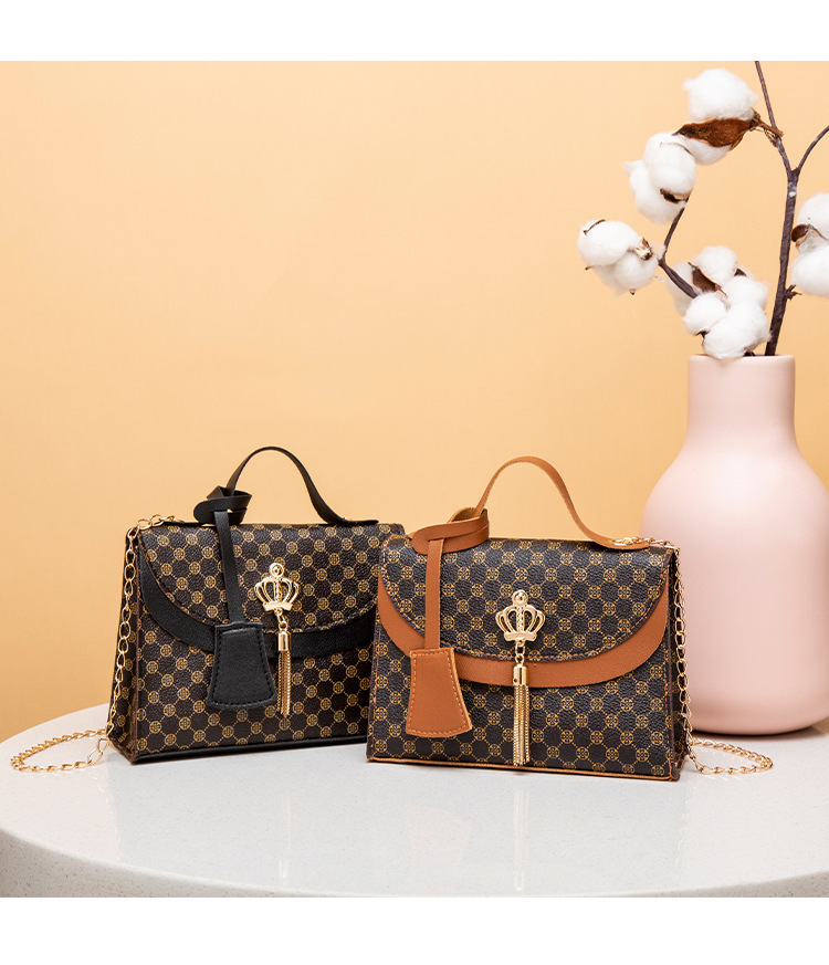 Single Shoulder Strap Strap Type Shoulder Bag Bags Type Women's Small Pu Leather Multicolor Classic Style Square Magnetic Buckle Shoulder Bag