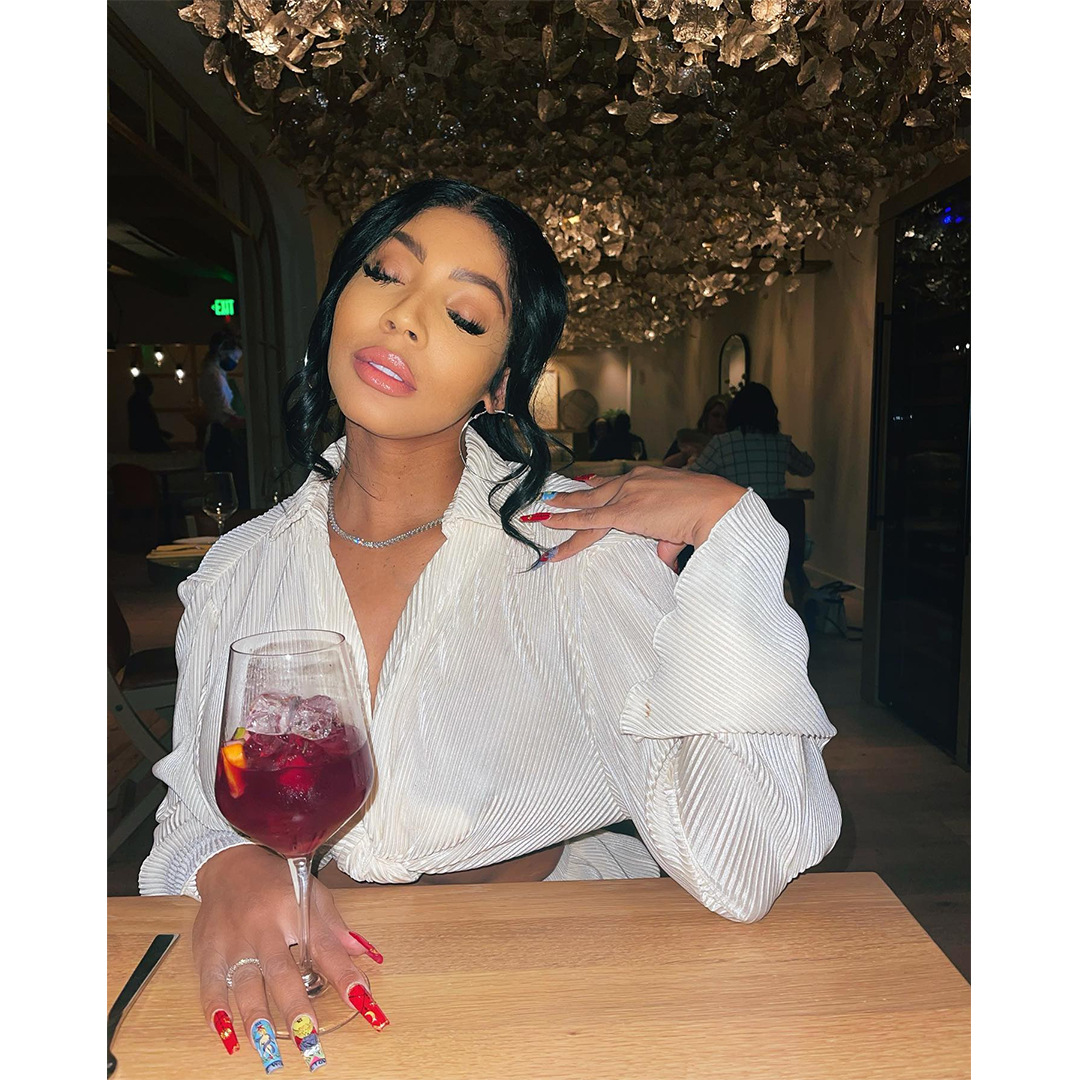 6590 白色模特图17.jpg