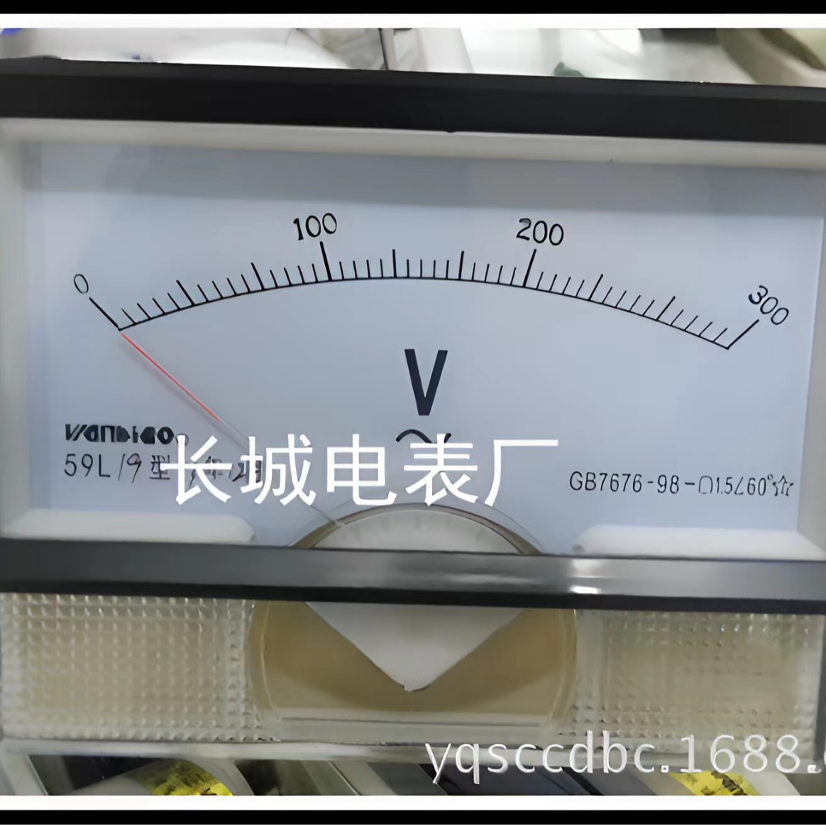 长城电表厂 59L19  300V 交流指针电压表   130*70