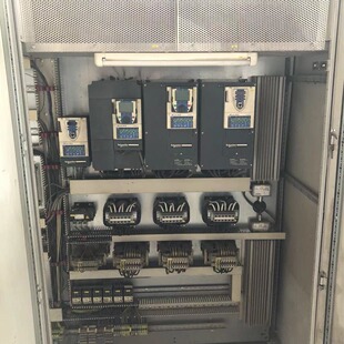 PLC���ƙ�֧�־��̷��գ�������X���I