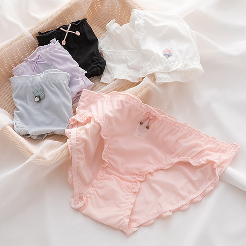 Japanese ice silk fungus lace sweet girl underwear covering the buttocks pure cotton crotch sexy underwear women's mid-waist briefs