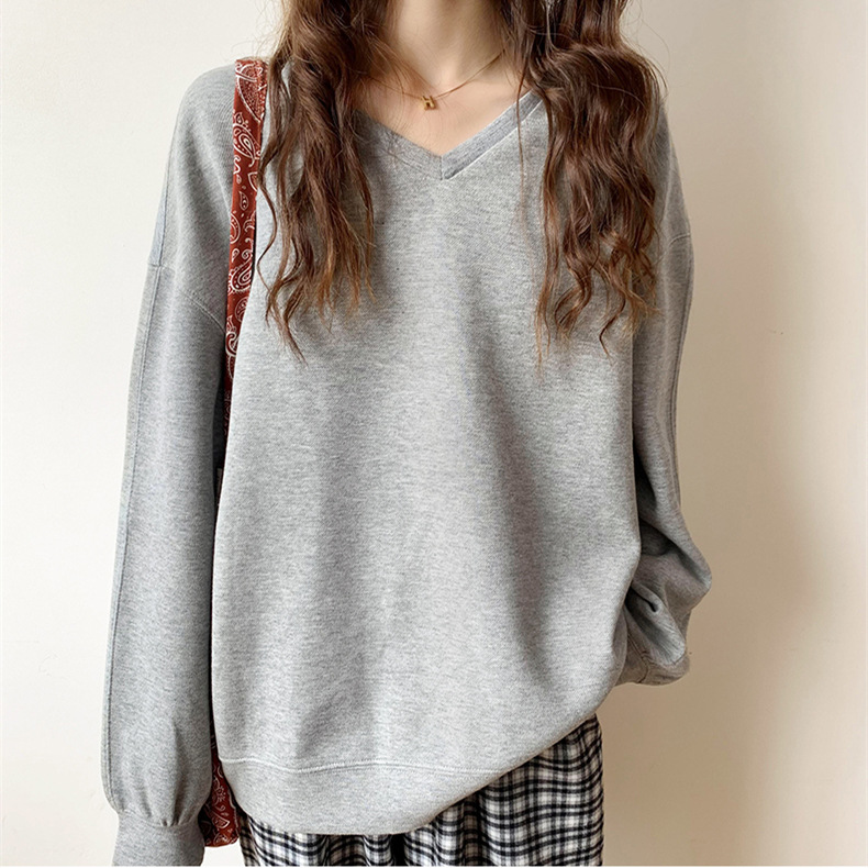 Long-sleeved sweater female V-collar size loose Korean version of the new 2021 autumn and winter solid color long sleeve long section