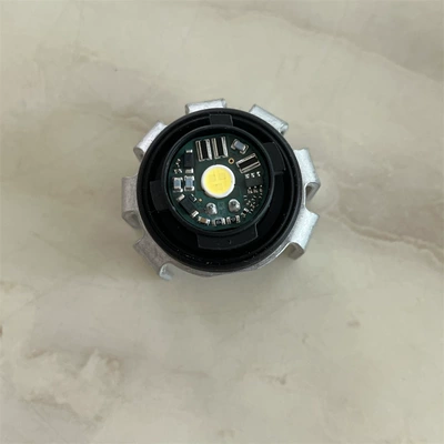 UX reverse light bulb – Tail light