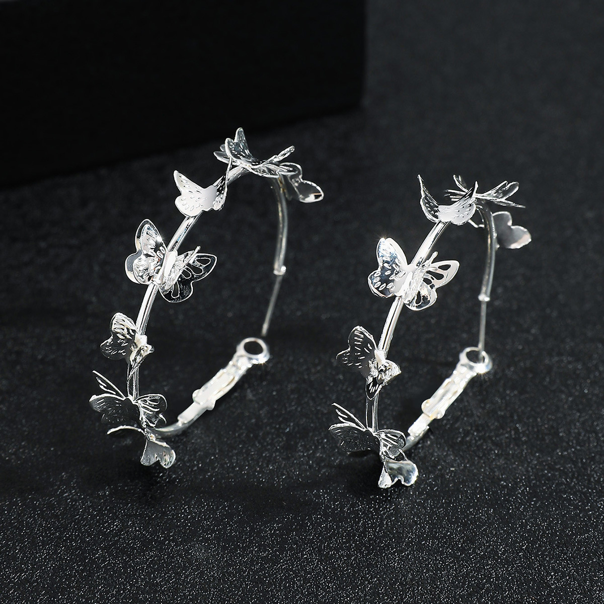 ER647-05 화이트 K