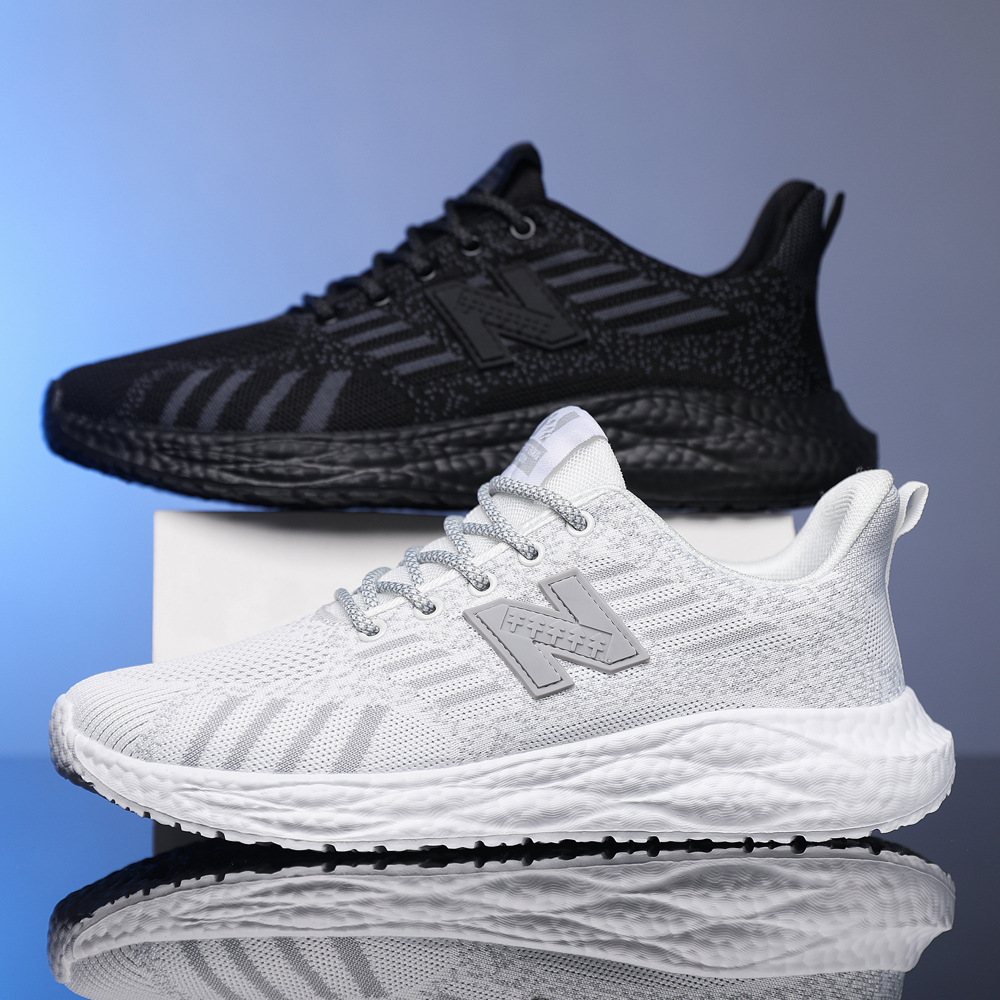 2024 new men's and women's fashion Joker sports casual shoes fly woven mesh breathable light bottom running shoes cross-border batch