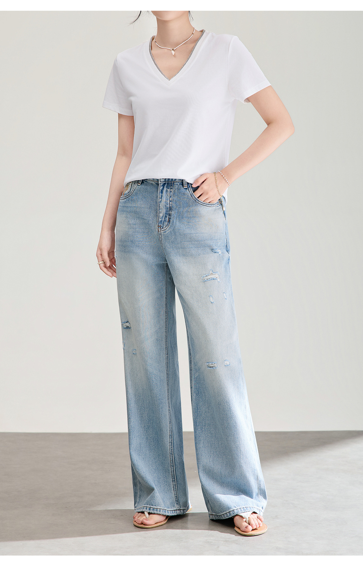 Quần jean nữ ống rộng cạp cao, chất cotton phối bướm đính đá và rách thủng — xanh lam chi tiết 20