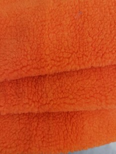 ��ɫ���që���q��ɫ����ë����ů���r����]���q����