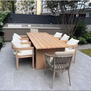 Outdoor Tables and Chairs Courtyard Teak Waterproof Sun Protection Villa Hotel Open-Air Outdoor Solid Wood Furniture Anti-Corrosion Teak Dining Chairs