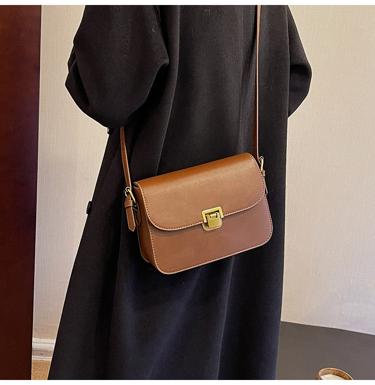 Solid color underarm 2023 new trendy versatile shoulder high-end and fashionable crossbody women's bag, small square bag_voghion.com