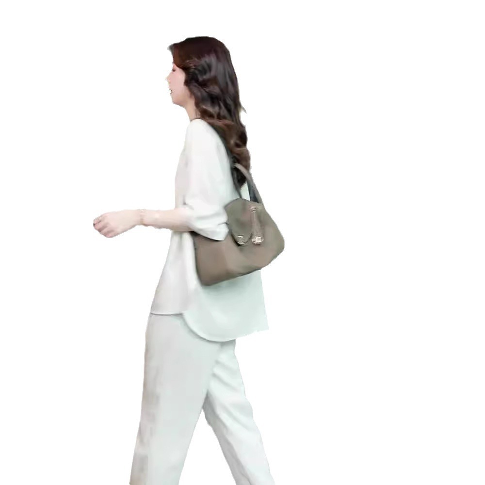 Bộ đồ công sở nữ hai mảnh mùa hè phong cách lạnh lùng cao cấp — Màu trắng be