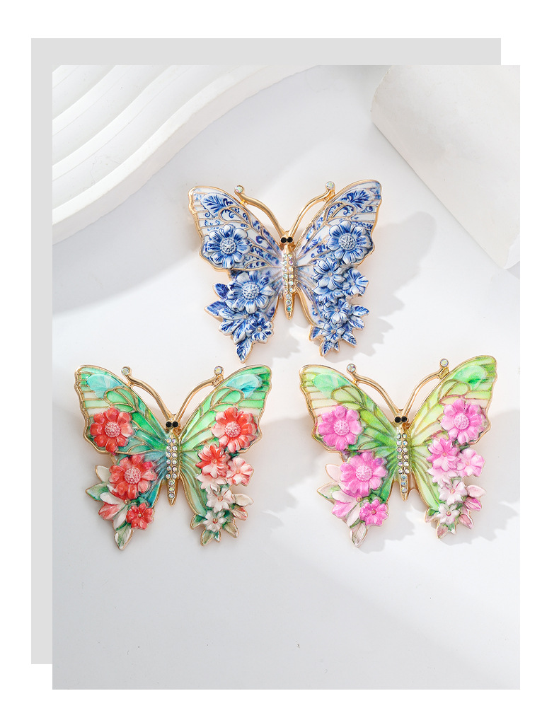 New enamel-painted butterfly brooch, elegant and luxurious, versatile and high-end fashion accessory for women