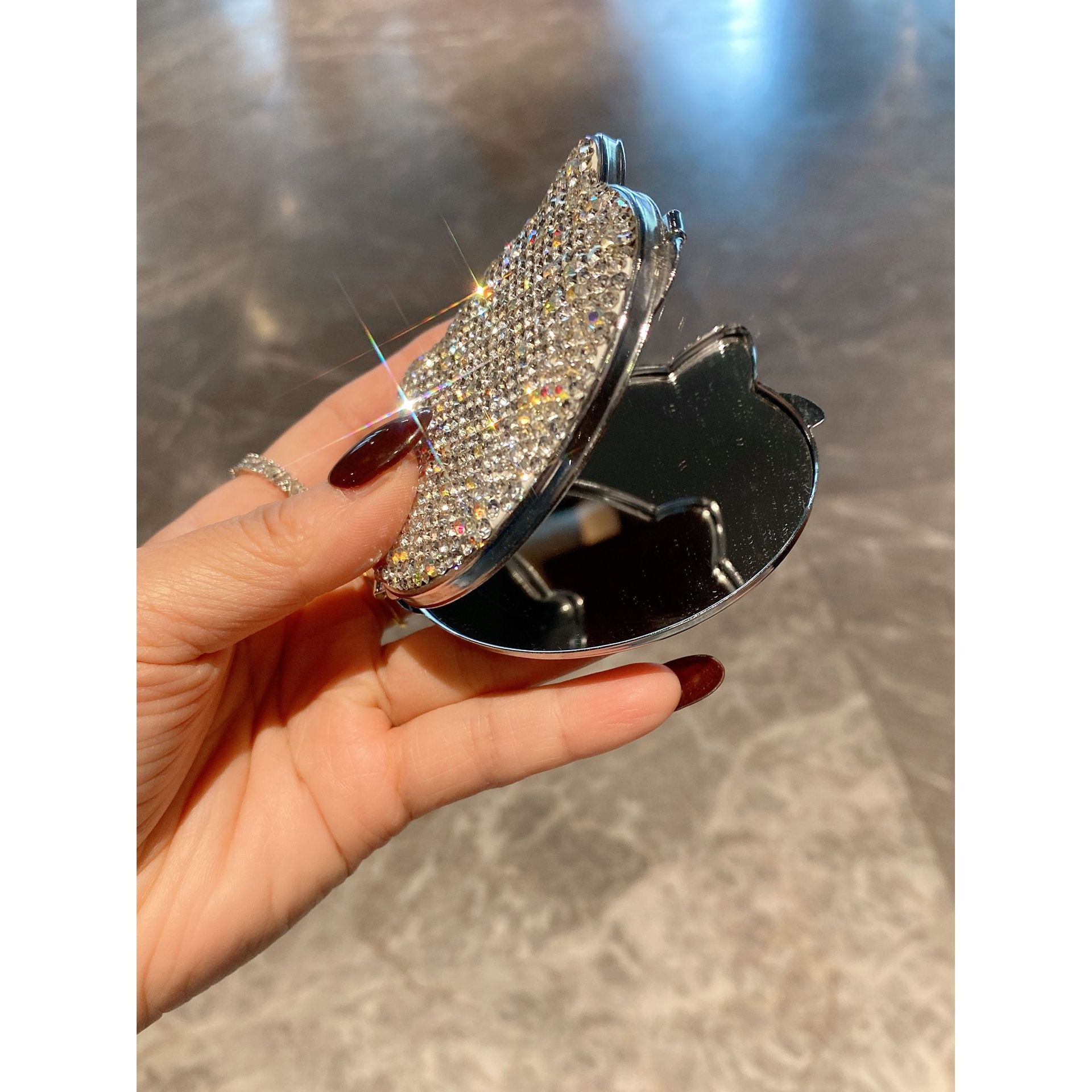 Cartoon cute handheld small folding double-sided mirror