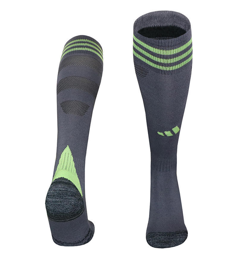 26 club tailandés Copa del Mundo calcetines de fútbol para hombres toallas profesionales sobre la rodilla antideslizante calcetines gruesas para adultos y niños