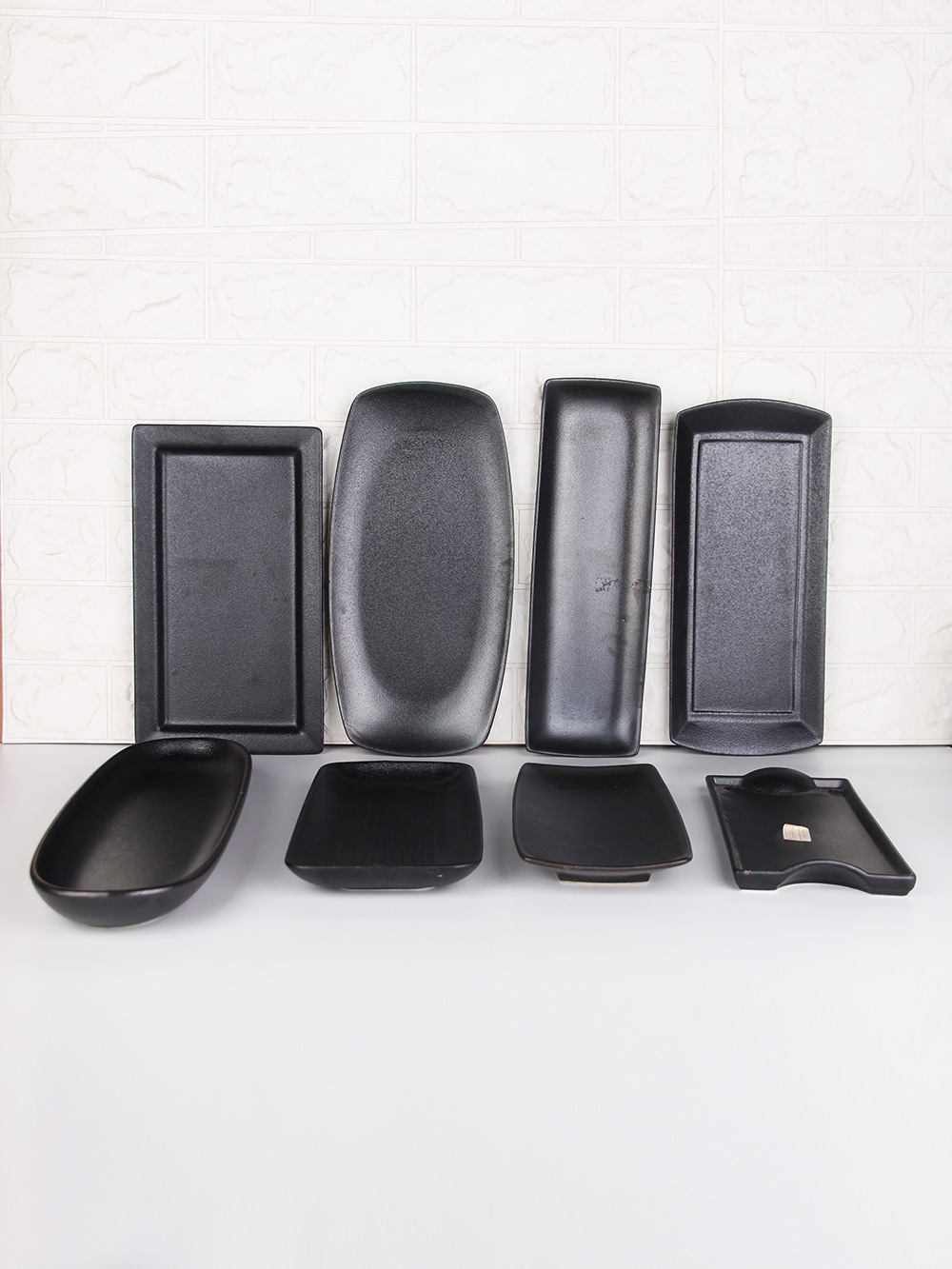 Al aire libre fácil de limpiar de almacenamiento cuadrado esmerilado negro placa de cocción de cerámica placa de filete occidental placa plana bandeja de plato frío