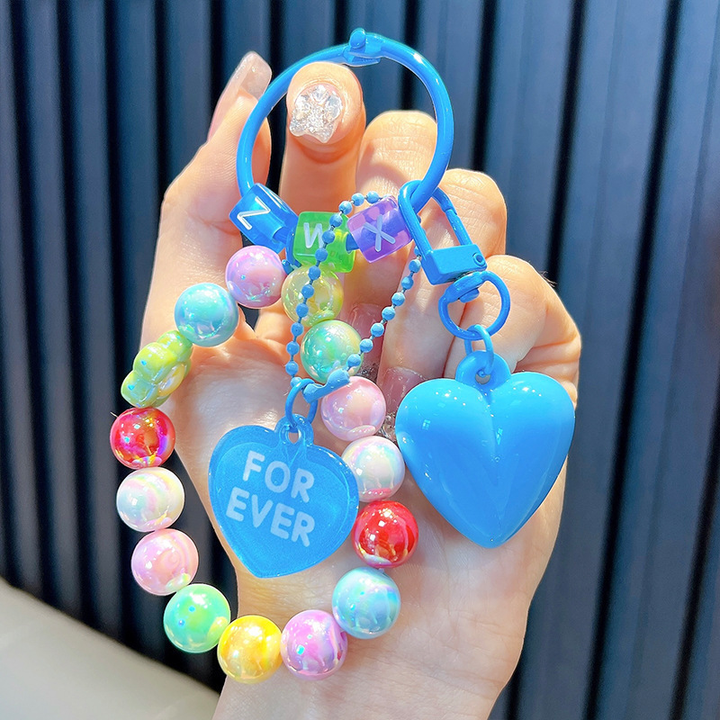 Cuentas de asiento osos colgantes de llaves de bolsos acrílicos exquisitos colgantes de llaves de automóvil colgantes pequeños regalos al por mayor