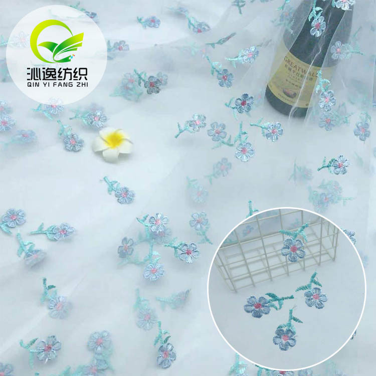 现货网纱蕾丝花朵植物刺绣面料春夏小清新童装女装连衣裙汉服面料