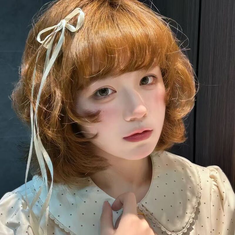 Women's Japanese-style high-layered short curly hair wig with inward curls, face-slimming short hair, vintage daily Lolita full head wig