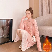 秋冬配大衣毛衣裙女宽松中长款过膝连衣裙加绒加厚内搭针织打底衫