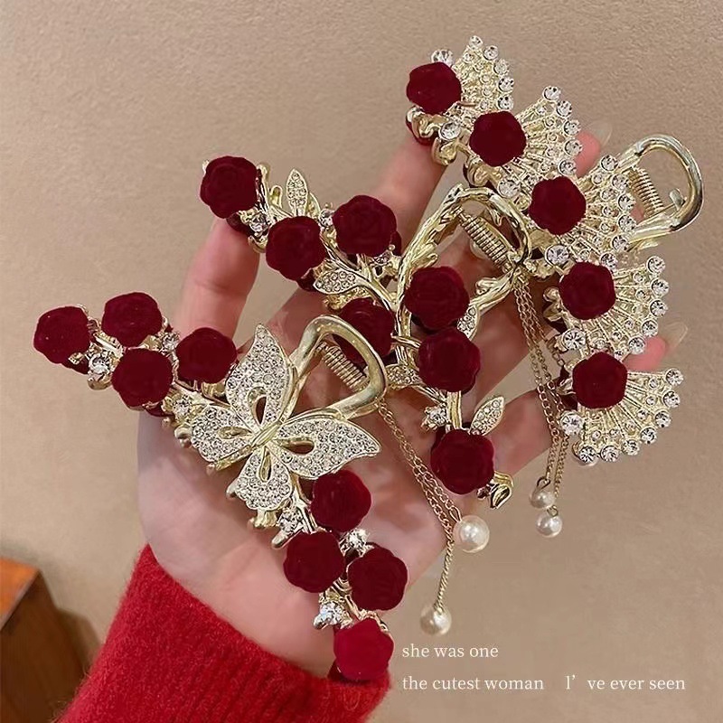 复古中国风红色玫瑰流苏发夹女酒红花朵鲨鱼夹步摇古风高级感抓夹