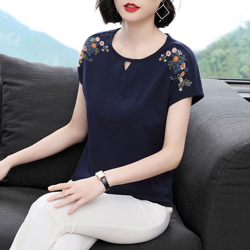 2025 New T-Shirt Cotton Short-sleeved Middle-aged and Elderly Embroidered Top for Mothers Slimming plus size New Chinese Style Trendy