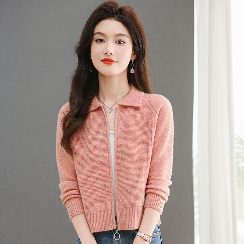 Short Wool Sweater Coat Women's Spring and Autumn Knitted Cardigan for Small Super Good-looking Lapel Slim-fit Simple New Style Outer Wear