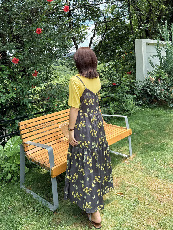 Shuangtian 2025 大きいサイズの女性のサマースーツ 100kg ウエスト花柄サスペンダースカート + T シャツ 2 点セット 8970|undefined