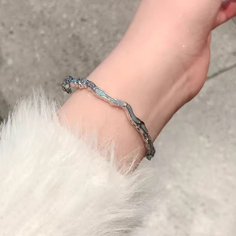 "Oceano azul de hielo" pulsera azul ondas irregulares pulsera anillo de diseño ligero lujoso nicho regalo de joyas