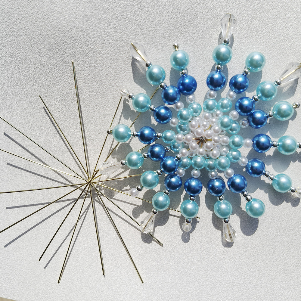 跨境手工首饰造型铜丝线diy圣诞雪花挂件串珠线仿珍珠材料包骨架