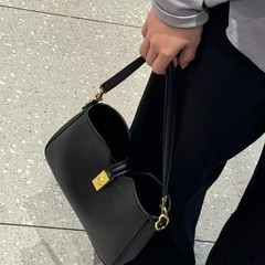 16ソフト凱旋門脇下包Camille Hobo包通勤ファッション