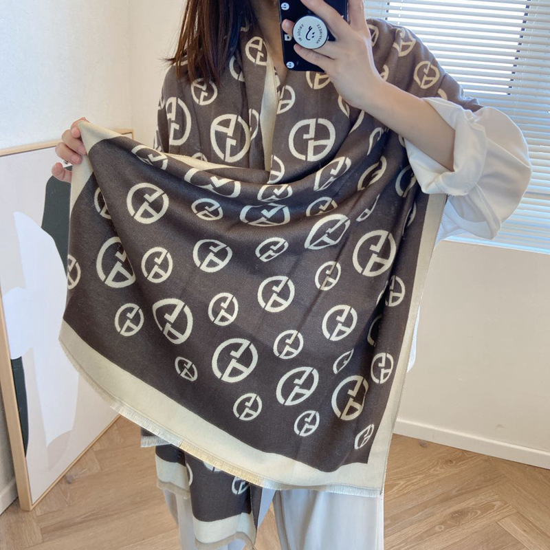2021 otoño e invierno nuevo estilo de cachemira estilo coreano elegante a principios de otoño chal decorativo de doble cara engrosada cálida bufanda de estudiante femenina