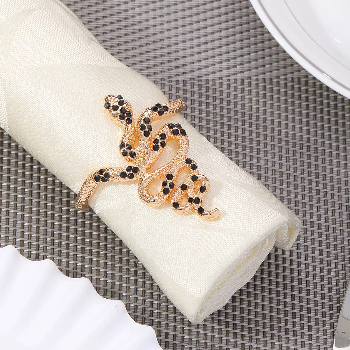 欧美跨境金属蛇形餐巾环餐巾扣个性弯曲蛇餐巾圈酒店派对摆台装饰