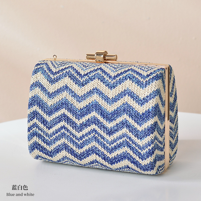 Bolso de mujer de paja fresca de verano estilo europeo y americano correa de hombro única cadena bolso de noche patrón corrugado bolso cuadrado de mano venta caliente