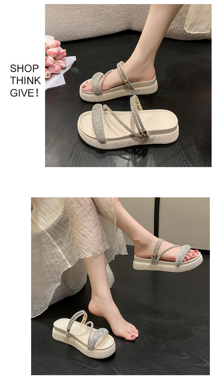 Women's Casual Vacation Solid Color Round Toe Platform Sandals display picture 4