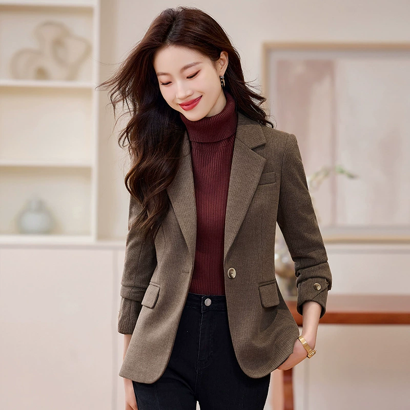Темперамент OL Модный дикий шерстяной пиджак женский 2024 осень и зима новый толстый дизайн с длинными рукавами