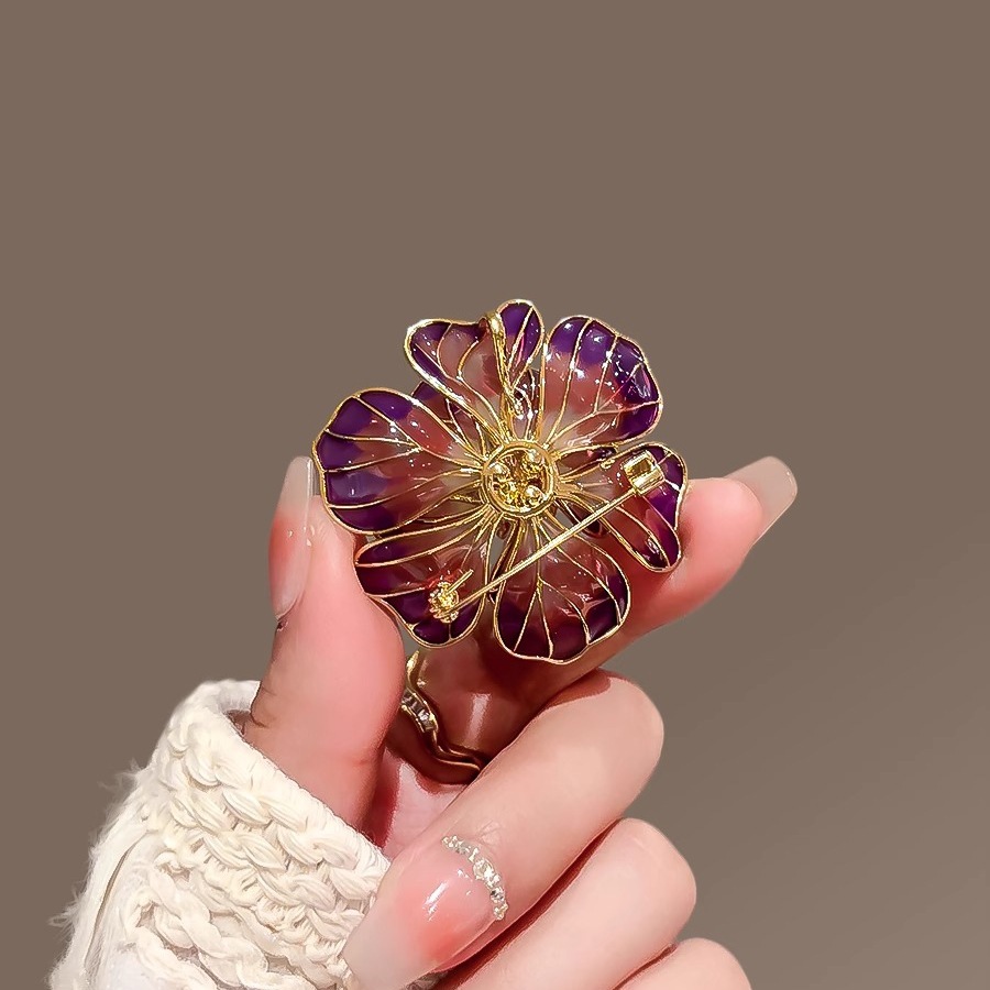 Vintage Enamel Peony Flower Brooch Advanced Sense Niche Pearl Corsage High-end Flower Pin Accessories Clothing Ornaments