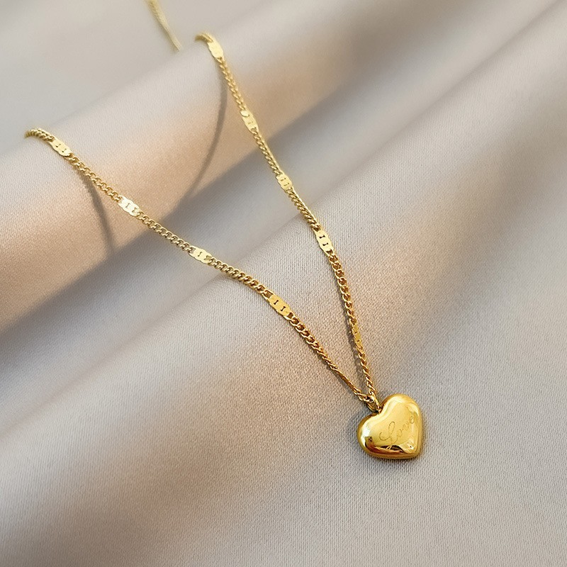 Mode Einfacher Stil Herzform Titan Stahl Überzug Halskette display picture 3