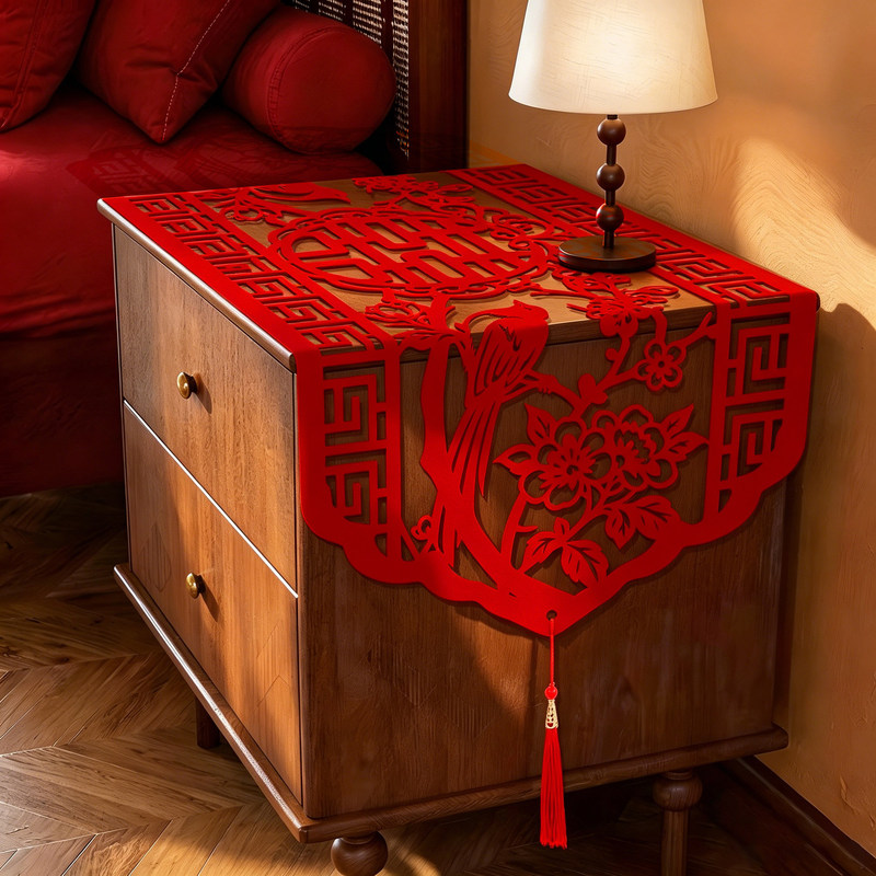 Wedding Bedroom Bedside Table Cover, Wedding Room Decoration, Groom's Cover Cloth, Red Dust Cover, Decorative Wedding Supplies Wedding Bedroom Bedside Table Cover, Wedding Room Decoration, Groom's Cover Cloth, Red Dust Cover, Decorative Wedding Supplies